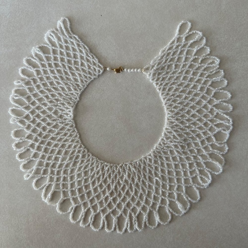 Handmade vintage white seed beads beaded lace circular collared choker necklace